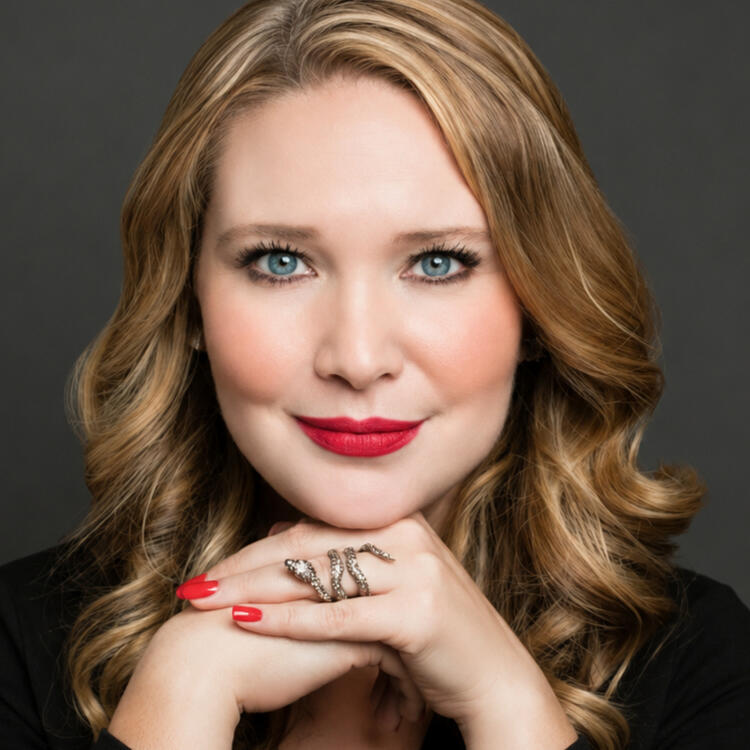 Sarah J. Maas Image of Influential Fantasy author Sarah J. Maas, best known for her book, Throne of Glass.