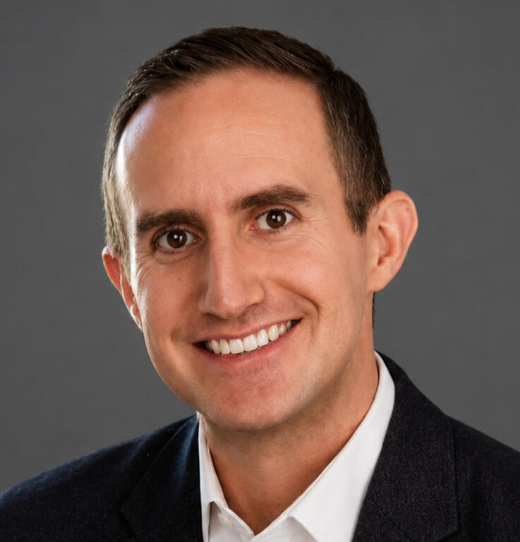 Image of Modern Finance Author, Morgan Housel, best known for his book, The Psychology of Money.